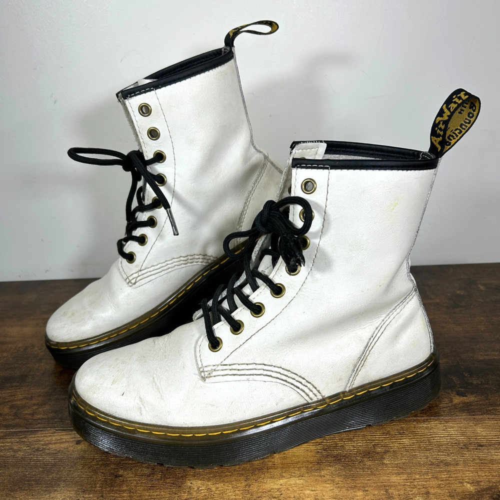 Dr Martens Docs Zavala Combat Boots Womens Size 7 White Leather Lace Up 8-Eye